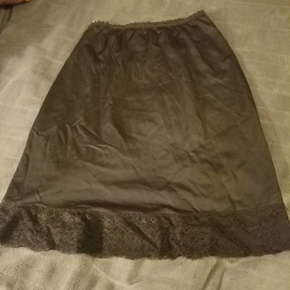 Vintage Formfit Roger's Half Slip - Picture 2 of 2